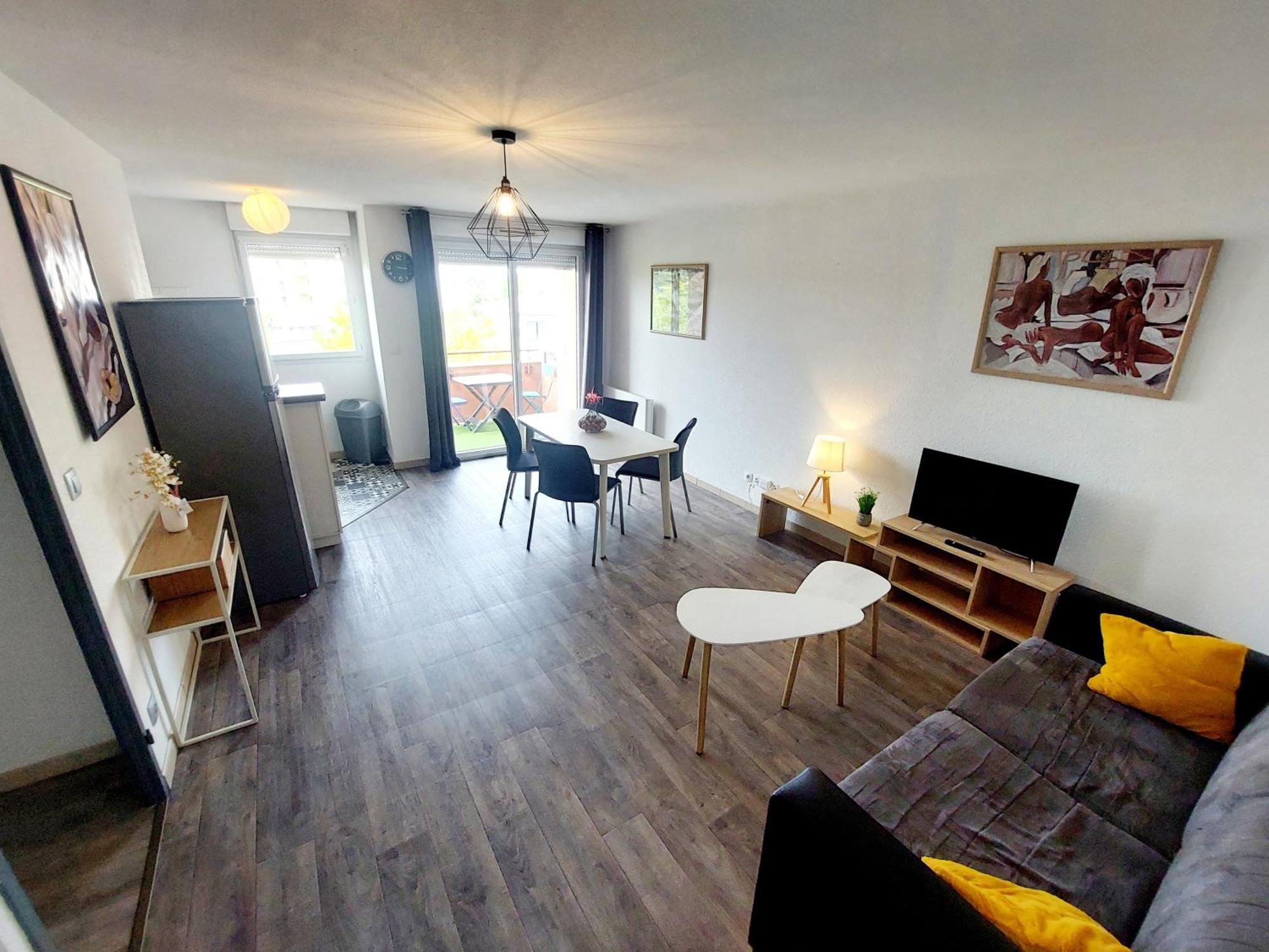 Le Montauriol - Logement Avec Terrasse - Piscine -Tennis - Place De Parking Privee Lejlighed Montauban Eksteriør billede